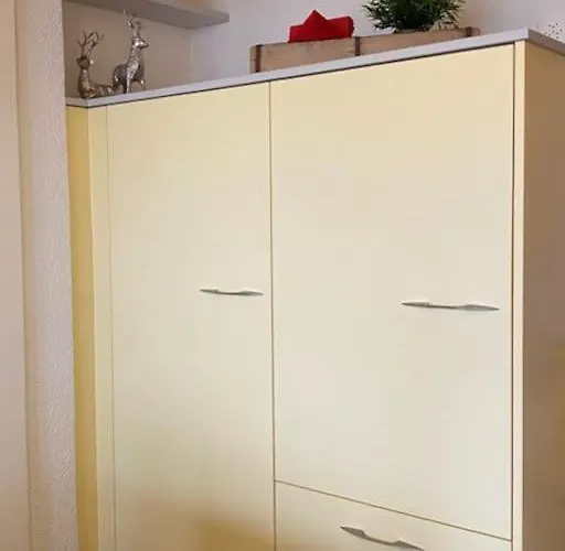 Wohnen Mit Blick Auf Eiger - Ehemaliges - 2 Schlafzimmer アパート Schwarzenburg